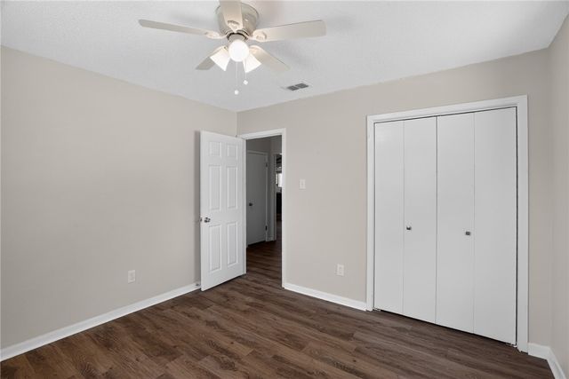 106 Terlingua Dr, Portland, TX 78374