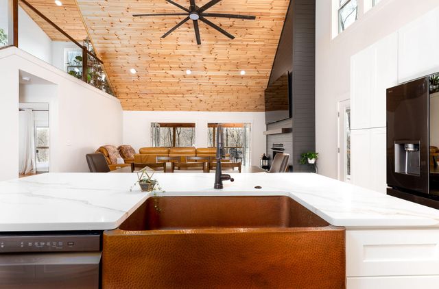 185 Big Beach Lane, Monticello, KY 42633