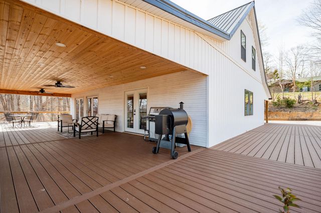 185 Big Beach Lane, Monticello, KY 42633