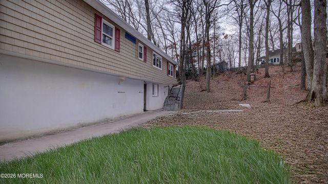 270 Grant Avenue, Eatontown, NJ 07724