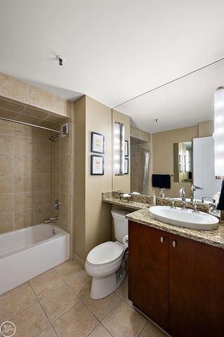 1001 W Jefferson Ave Unit 7B Avenue, Detroit, MI 48226