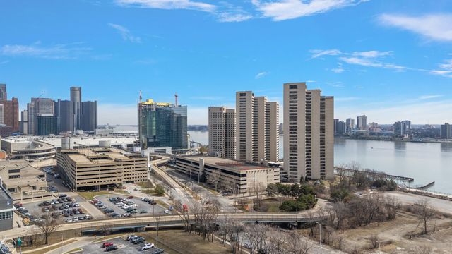 1001 W Jefferson Ave Unit 7B Avenue, Detroit, MI 48226