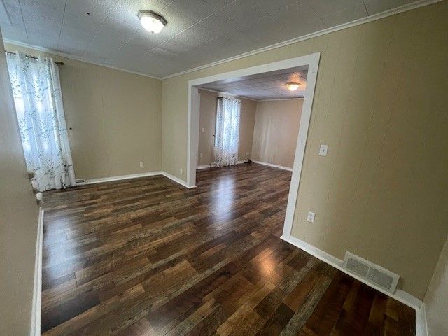 4427 S WASHINGTON Street, North East, PA 16428