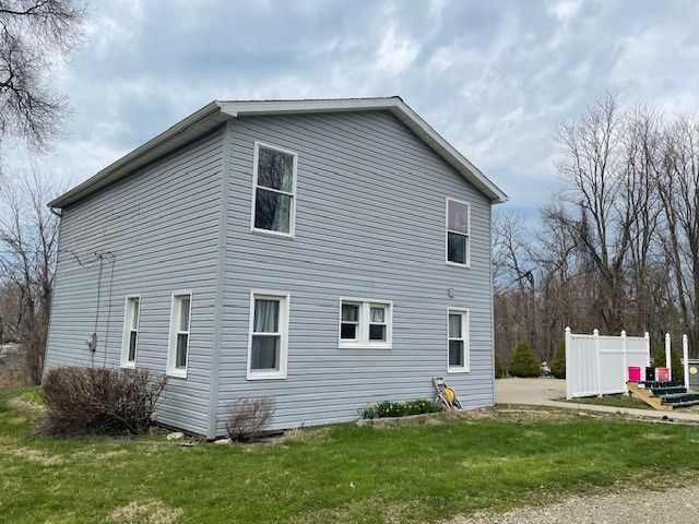 4427 S WASHINGTON Street, North East, PA 16428