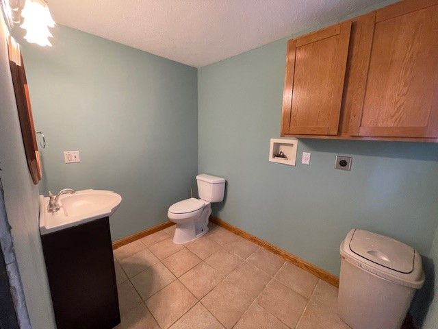 4427 S WASHINGTON Street, North East, PA 16428