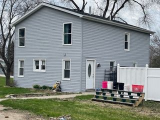 4427 S WASHINGTON Street, North East, PA 16428