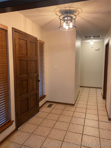 1321 W Quantico Place, Broken Arrow, OK 74011