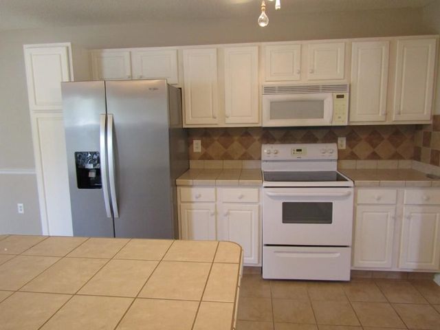 2208 Seaford Dr., Longs, SC 29568