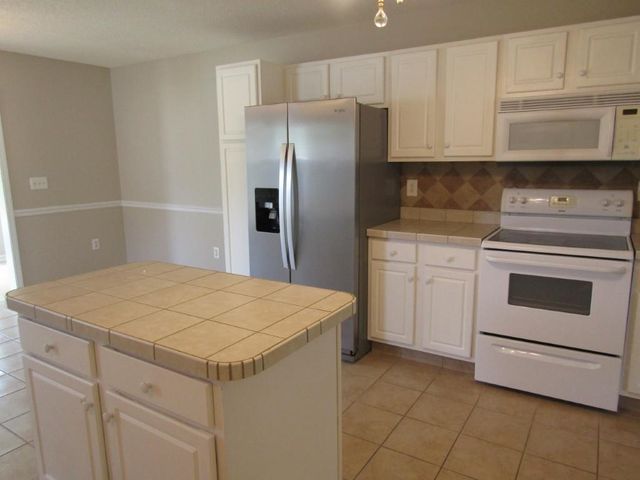 2208 Seaford Dr., Longs, SC 29568