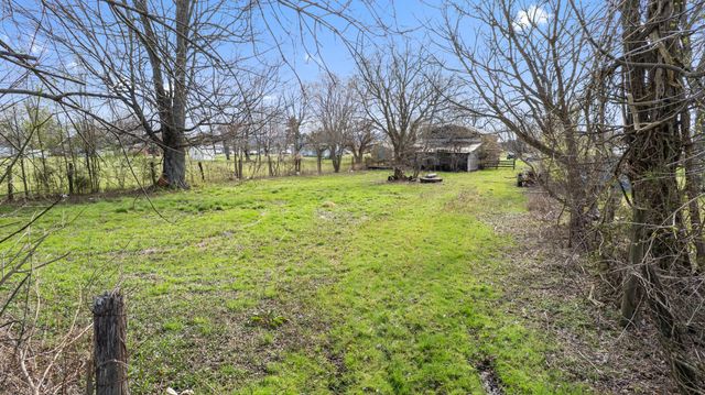 11164 Kentucky 57, Tollesboro, KY 41189