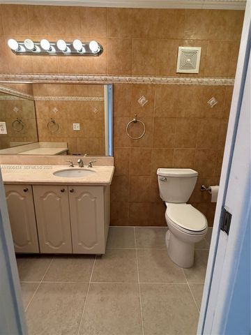 3855 Estepona Ave 10-D-1, Doral, FL 33178