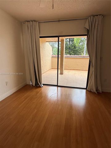 3855 Estepona Ave 10-D-1, Doral, FL 33178