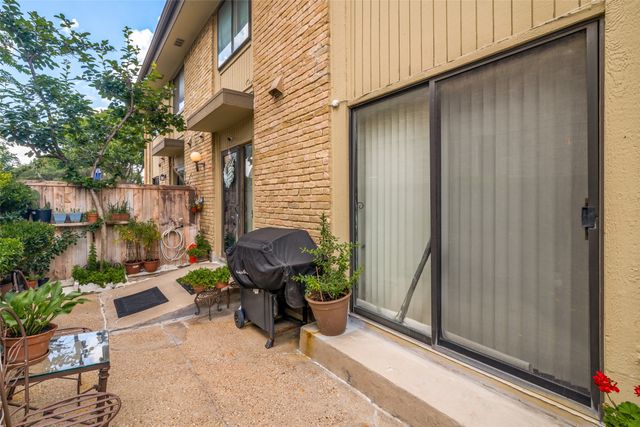 2650 Custer Parkway D, Richardson, TX 75080