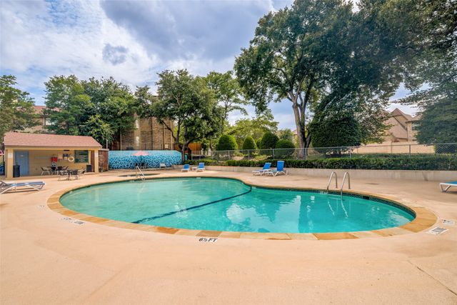 2650 Custer Parkway D, Richardson, TX 75080