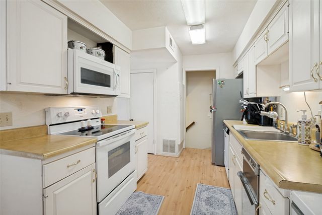 2650 Custer Parkway D, Richardson, TX 75080