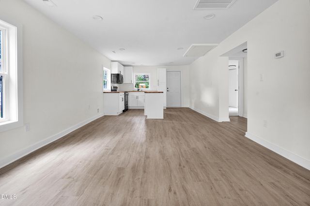 630 E Pine Avenue, Wake Forest, NC 27587