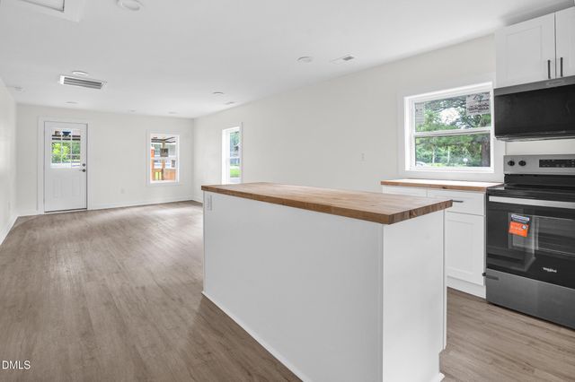 630 E Pine Avenue, Wake Forest, NC 27587