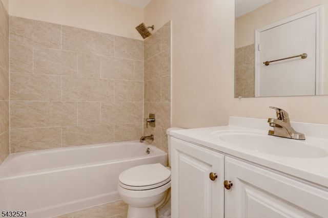 5143 Beech Ct, South Brunswick Twp., NJ 08852