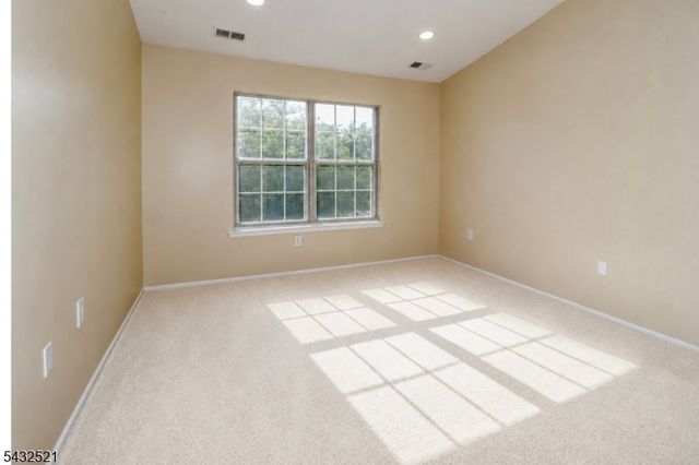 5143 Beech Ct, South Brunswick Twp., NJ 08852