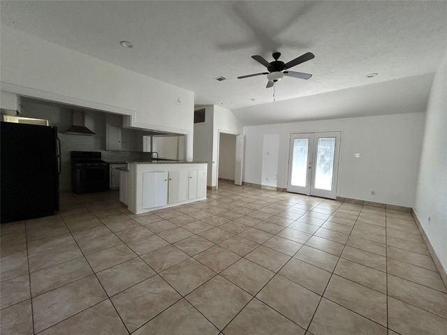 1108 Redbud Circle, Pasadena, TX 77502
