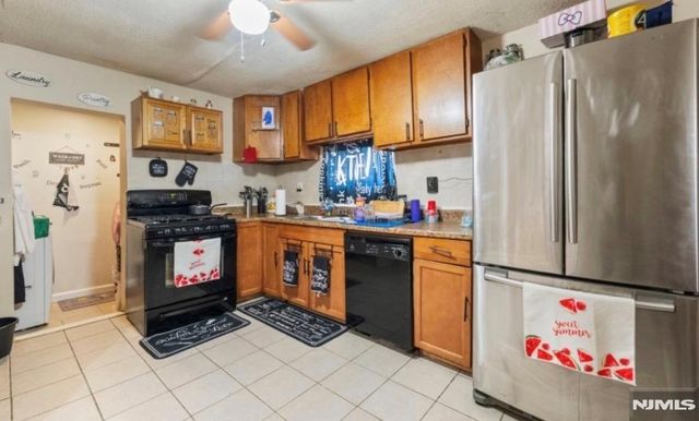 11 5th Street, Paterson, NJ 07522