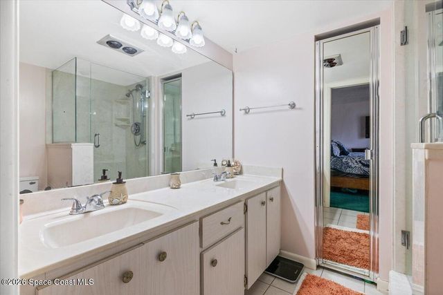 1170 6th Avenue 11, Vero Beach, FL 32960