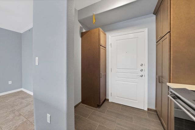 330 Las Colinas Boulevard E 338, Irving, TX 75039