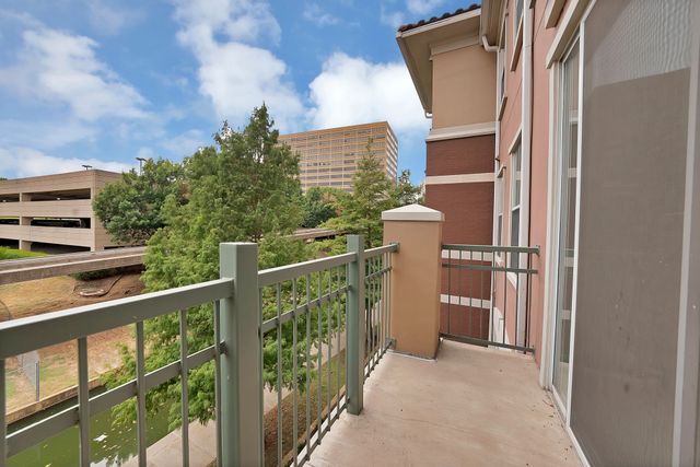 330 Las Colinas Boulevard E 338, Irving, TX 75039