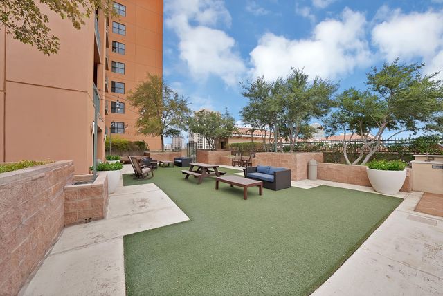 330 Las Colinas Boulevard E 338, Irving, TX 75039