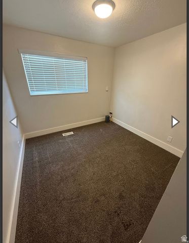 106 W 250 S, Wellington, UT 84542