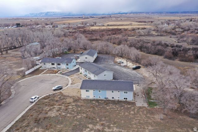 106 W 250 S, Wellington, UT 84542