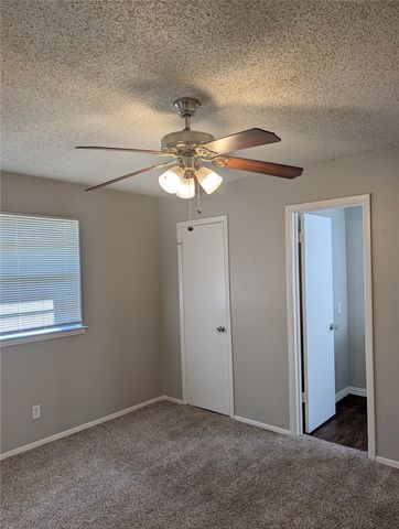 5124 Sears Drive, Fort Worth, TX 76105