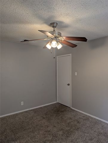 5124 Sears Drive, Fort Worth, TX 76105