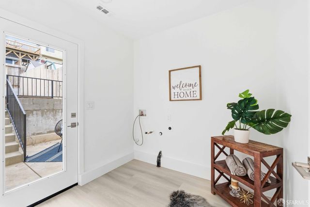 1137 Hanover Street, Daly City, CA 94014