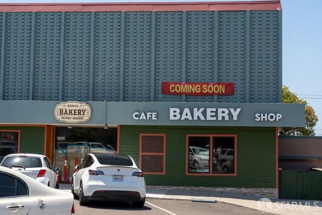 1137 Hanover Street, Daly City, CA 94014