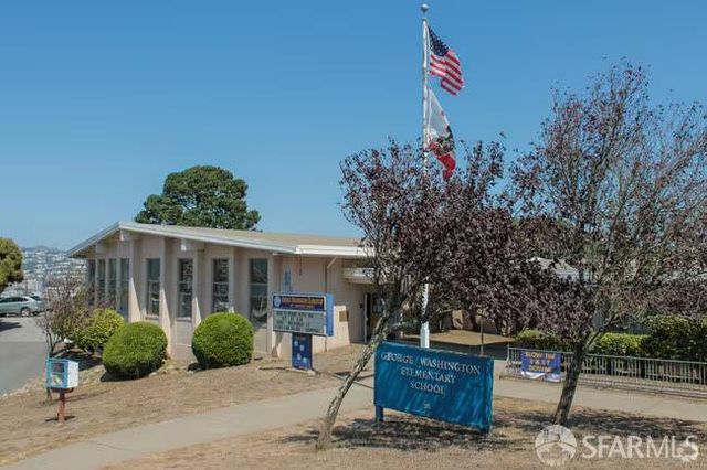 1137 Hanover Street, Daly City, CA 94014