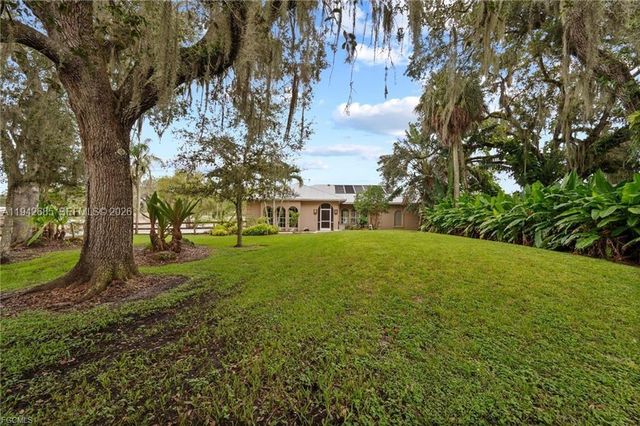 1981 Carbonata Drive, Other City - In The State Of Florida, FL 33920