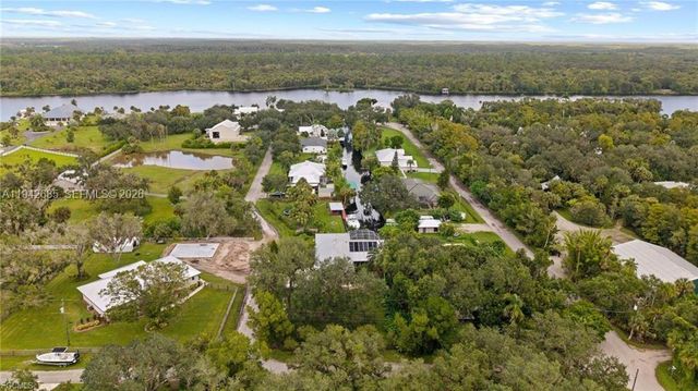 1981 Carbonata Drive, Other City - In The State Of Florida, FL 33920