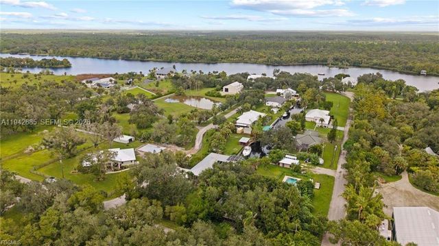 1981 Carbonata Drive, Other City - In The State Of Florida, FL 33920