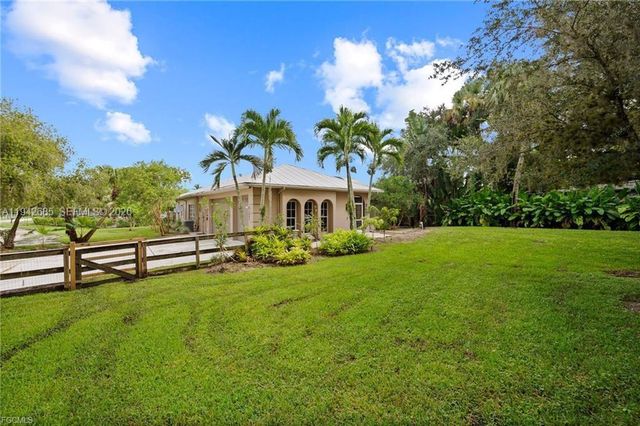 1981 Carbonata Drive, Other City - In The State Of Florida, FL 33920