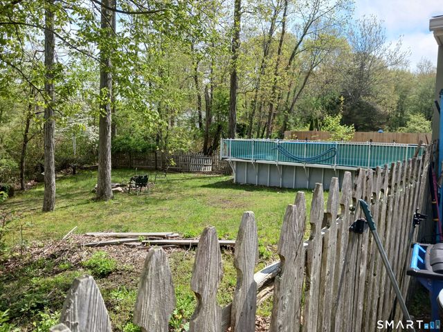 3 Vinegar Hill Road, Ledyard, CT 06335