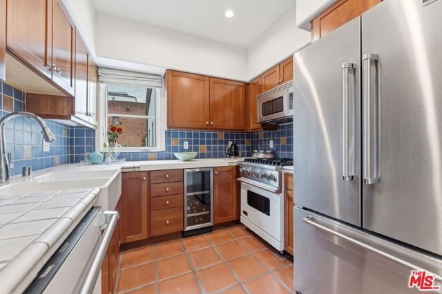 1414 N Harper Avenue 5, West Hollywood, CA 90046