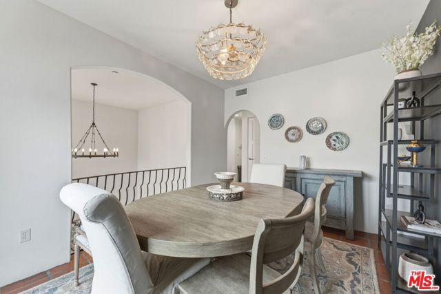 1414 N Harper Avenue 5, West Hollywood, CA 90046