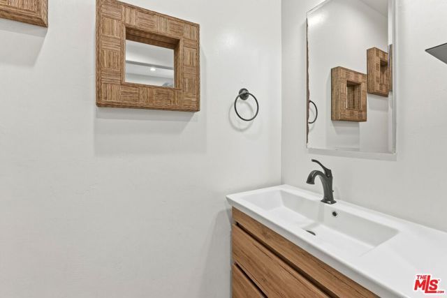 1414 N Harper Avenue 5, West Hollywood, CA 90046