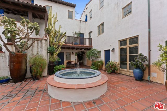 1414 N Harper Avenue 5, West Hollywood, CA 90046