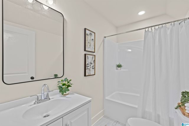 13733 HOSMER ROAD, Mccalla, AL 35490