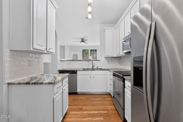 5710 Corbon Crest Lane, Raleigh, NC 27612