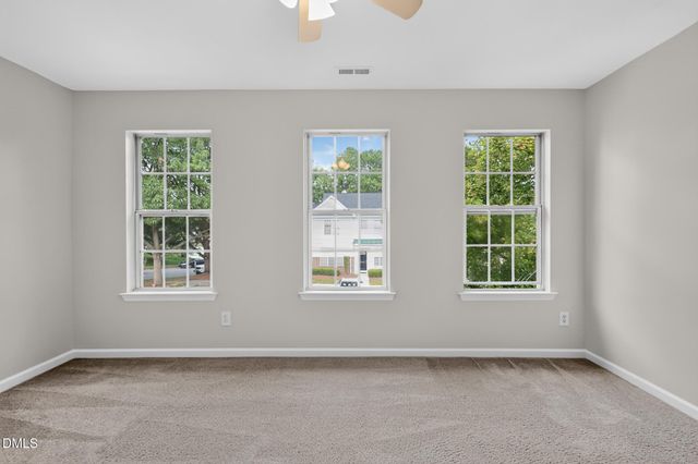 5710 Corbon Crest Lane, Raleigh, NC 27612