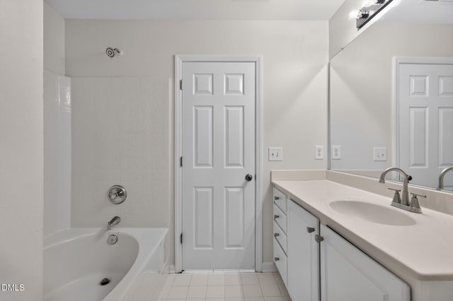 5710 Corbon Crest Lane, Raleigh, NC 27612