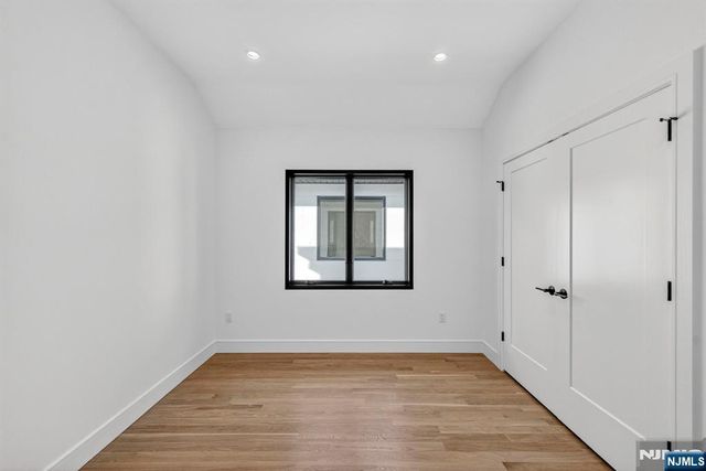 504 2nd Street A, Palisades Park, NJ 07650